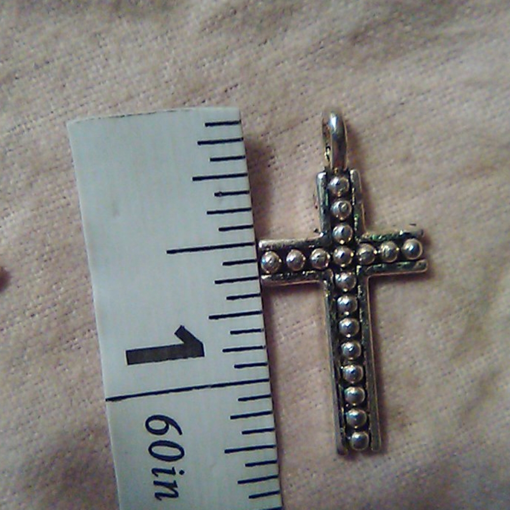 BUNDLE OF CROSS PENDANTS - Picture 11 of 11